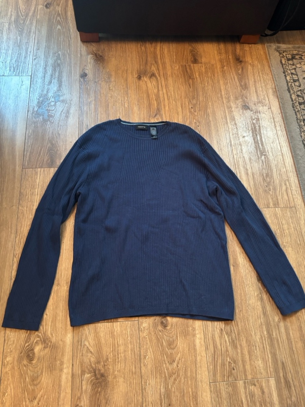 Claiborne Men's Navy Ribbed Cotton Crewneck with long sleeve size XL